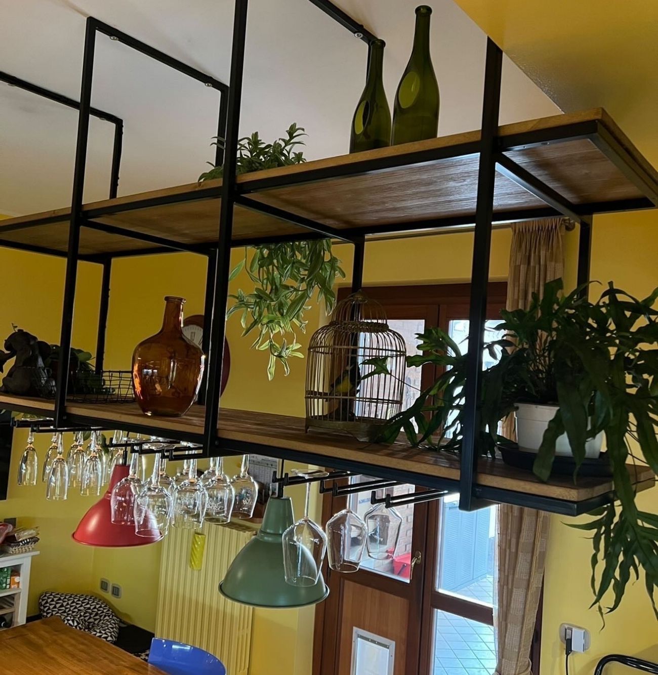 Mensole sospese Mensola a parete in metallo e legno Mensole a soffitto per  pentole per bar